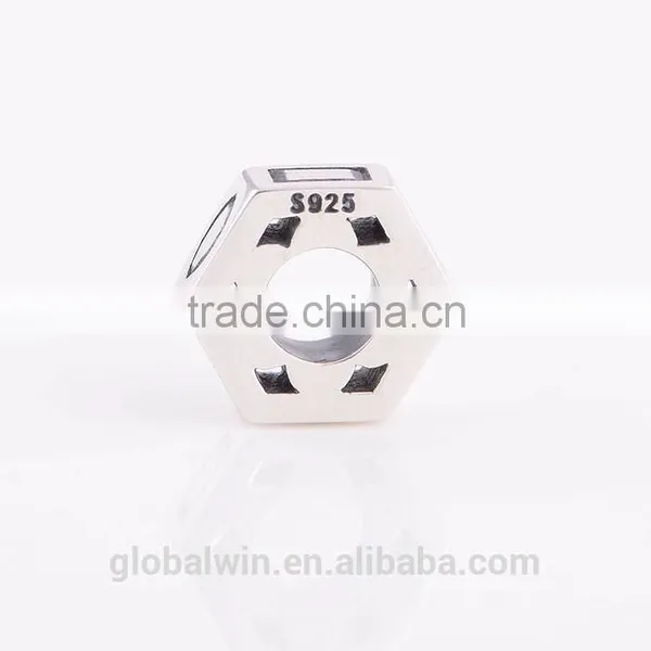 Skull Pendants And Charms Wholesale Silver Plated Engrave Charms T030 photo-3