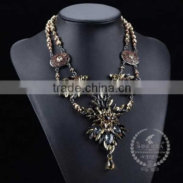 High Quality Vintage Rhinestone Chunky Statement Necklace Tin Alloy Fashion Women Pendant Necklace 6390051 photo-2