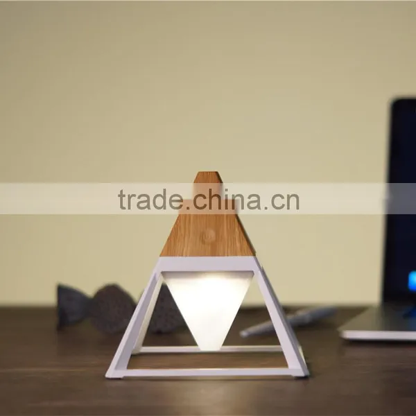 Fashionable Zinc Alloy Chargeable 100-240V Lamp Base Decorative Lamps for Christmas photo-3
