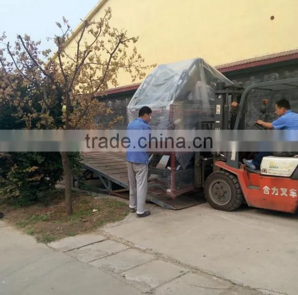 Multi-purpose Farm Tractor Loader for Sale photo-5