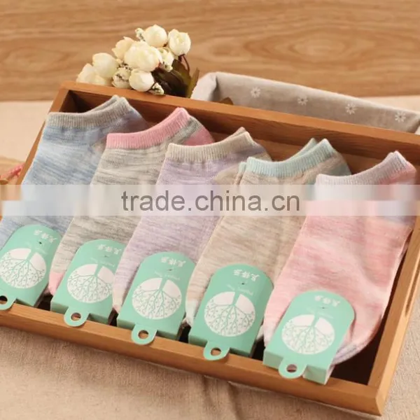 Zm40571b Hot Sale Women Cotton Socks Ladies Fancy Low-cut Liners Socks photo-2