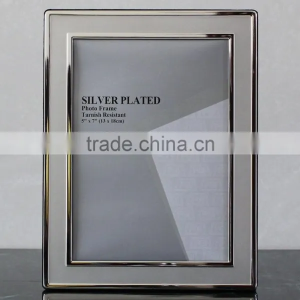 China Custom Metal Silver Beautiful Girl Hot Sex Photo Frame photo-4