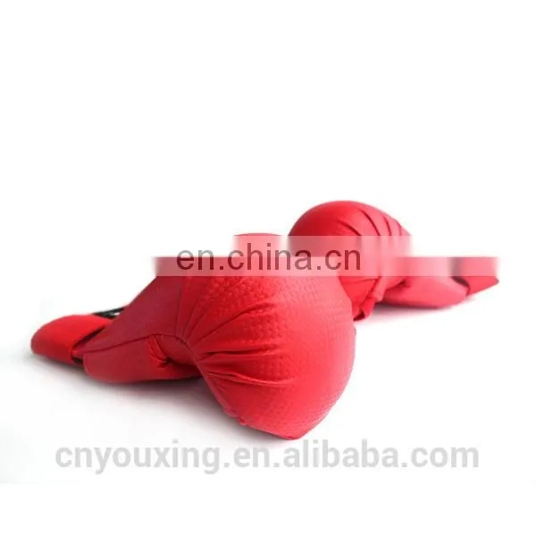 Martial Arts Equipment Red Karate Gloves Karate Glove Pine Tree photo-2