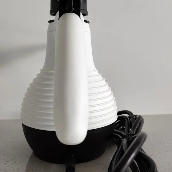 New High Temperature Handheld Steam Cleaner photo-2