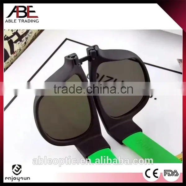 Unique Foldable Fashion Cheap Sunglasses Promotional photo-2