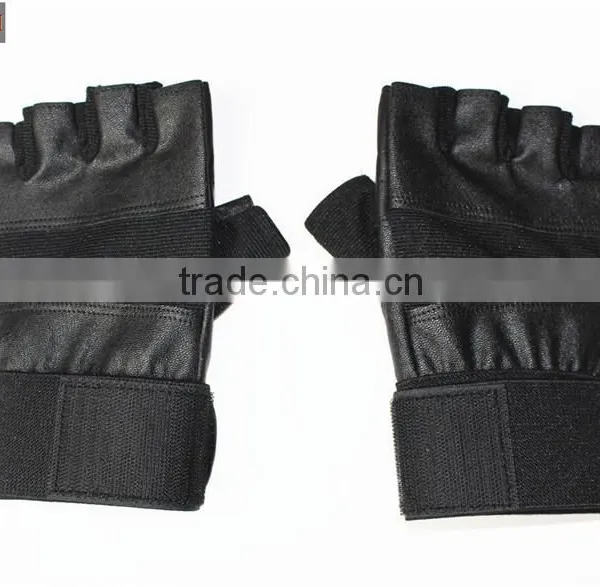 Adjustable Men's Lock Down Weight Training Gloves With Leather Padded photo-4
