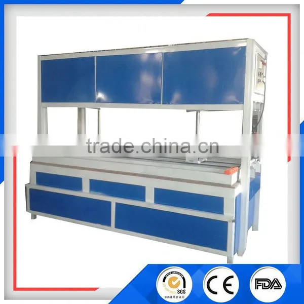 Hot Sale Vacuum Forming Machine For Advertising photo-4