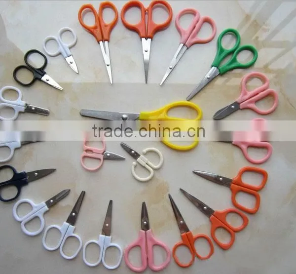 Safe Mini Scissors /School Scissor With Different Size and Color photo-3