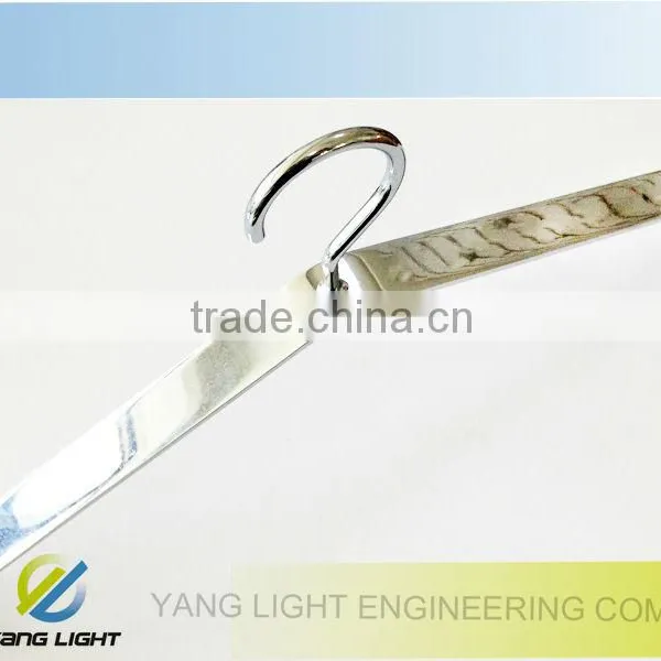 Taiwan Manufacturer Excellence Made Alloy Steel 4130 Stamping Bending Chrome Plated J Shape Clothe Hanger photo-2