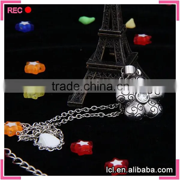 Fashionable New Design Necklace, Flowers Shaped Charm Necklace Designs photo-4