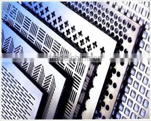 Perforated Metal Ceiling Tiles/ Round Hole Perforated Metal Wire Meshes/ Perforated Metal Roofting Sheet / photo-2