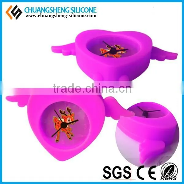 Hot Selling Angle Wing Cute Silicone Clock for Children photo-4