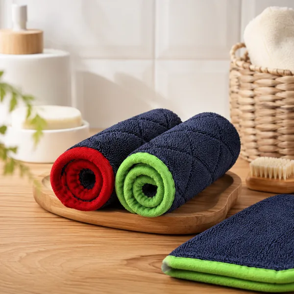 Double Layer Twisted Loop Microfiber Drying Towel With Soft Silk Edge for Car Detailing photo-2
