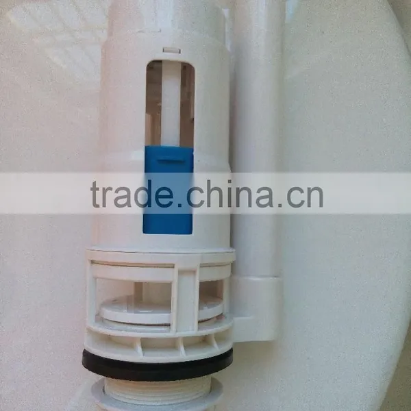 Y002 Two-Piece Toilet 25cm Long Cistern Fittings photo-2
