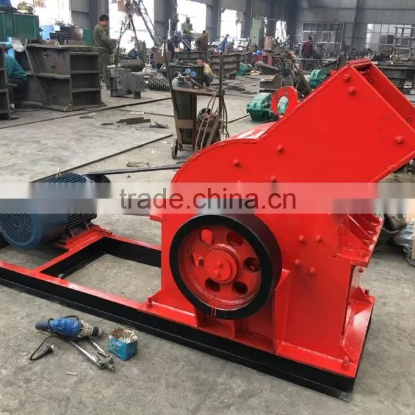 Mobile Type Small Hammer Mill Crusher, Rock Sand Hammer Mill Machine Price From Huahong