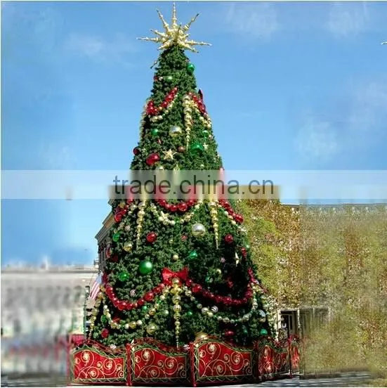 Artificial Tree Manufacture Artificial Xmas Tree With Chrismas LED Light photo-2
