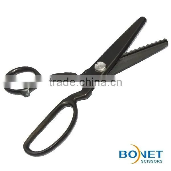 S21021/SPI0002 LFGB Certificated 8-1/4'' & 9" High Quality Stainless Steel Full Titanium Cloth Scissors Pinking Shears photo-3