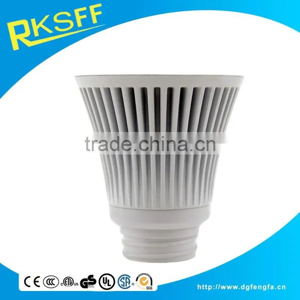 Cylindrical White Aluminum Alloy Hot Sale LED Lamp Shade photo-3