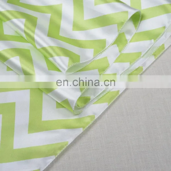 Customized Color New Design Table Runner photo-3