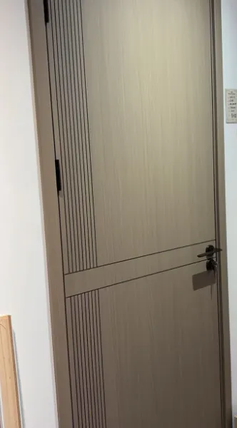 Modern MDF Wooden Entry Door for Apartment Bathroom and Bedroom Wholesale Plywood Door for Hotel and Living Room Finished Surface