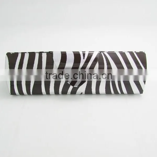Multicolor Custom Handmade Hard Glasses Case photo-4