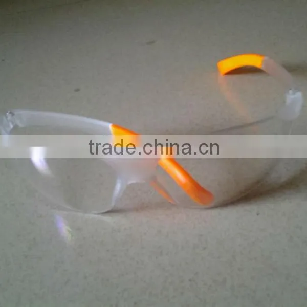 2016 New Style Safety Goggles/safety Protective /light Weight Clear Goggle