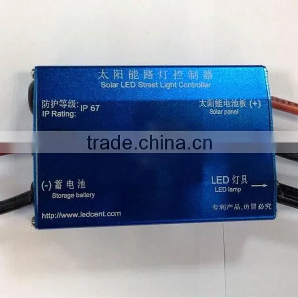 Aluminum Alloy Body Smd Double Arm Solar Street Light Installation photo-3
