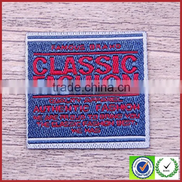 Red Cardboard E-hookah Private Handmade Clothing Label photo-2
