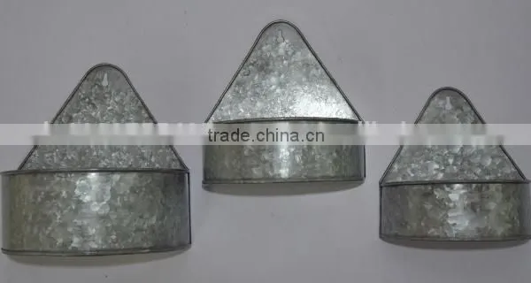 Decorative Wall PLanter in Metal photo-4