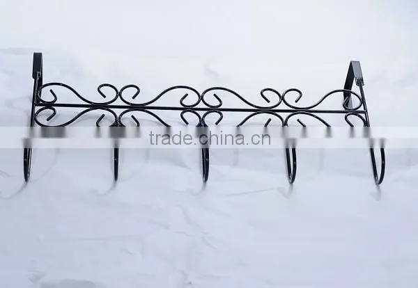 Bathroom towel racks with 5 hooks