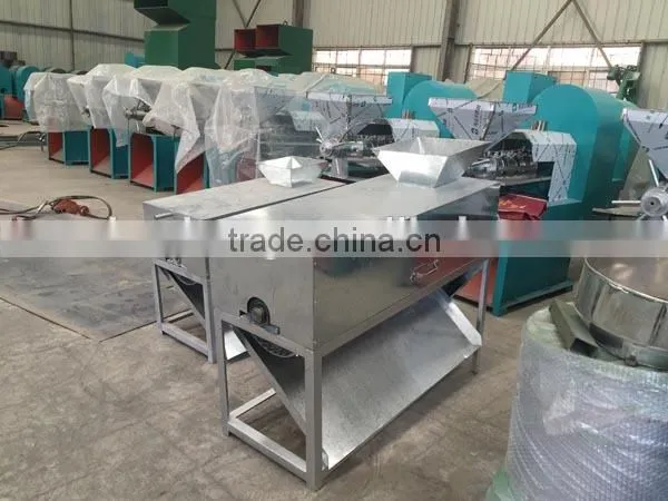Small Green Walnut Peeling Washing Dehusking Machine photo-6