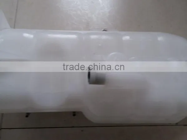 Expansion Tank for Volvo Truck 1674918 3979764 photo-3