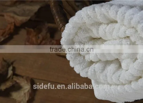Wholesale High Quality Cotton White Terry Piano Key Jacquard Bath Towel photo-6