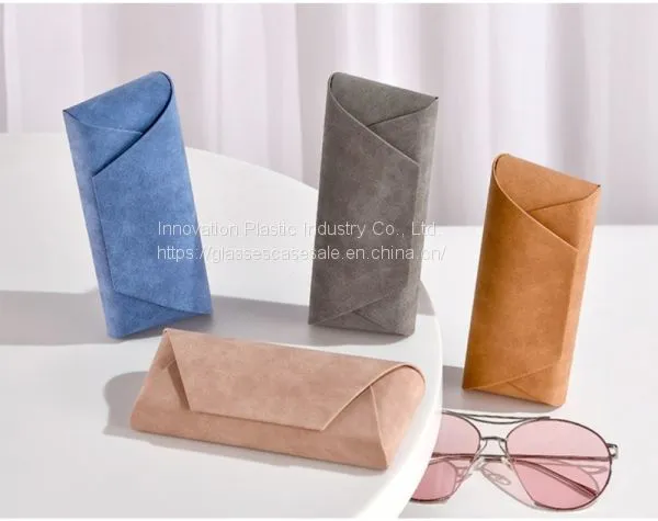 Simple, Vintage Portable Eyeglasses Case; Elegant Eyewear Case for Reading Glasses and Sunglasses photo-4