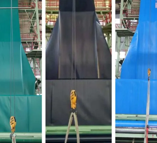 3.0mm Thick HDPE Geomembrane Smooth Mining Wastewater Anti-seepage Lining photo-4
