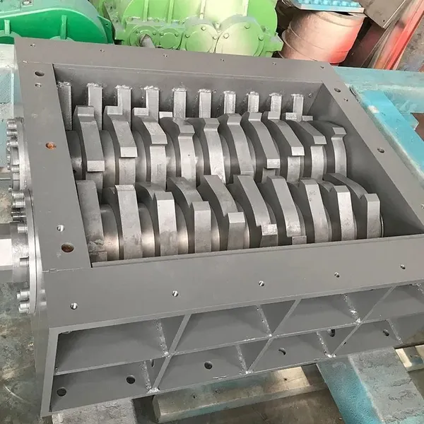 High Efficiency Double Shaft Small Mini Compost Scrap Metal Iron Aluminium Shredder Machine for Sale photo-4