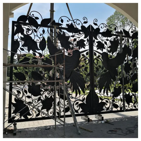 China Wrought Iron Gates Aluminum Gate Design For Home photo-3