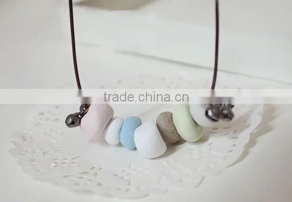 Fashion Natural Stone Necklace Multi Color Beads Pendant Necklace Teenagers Necklace photo-2