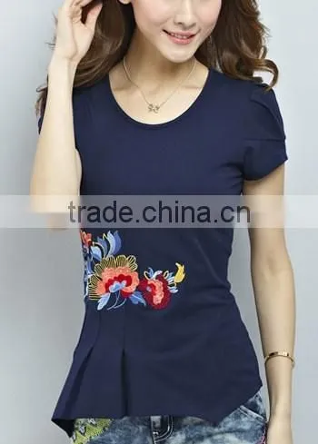 Folk Embroidery Show Thin Asymmetric Hem With Short Sleeves in Summer of Embroidery Tshirts photo-3