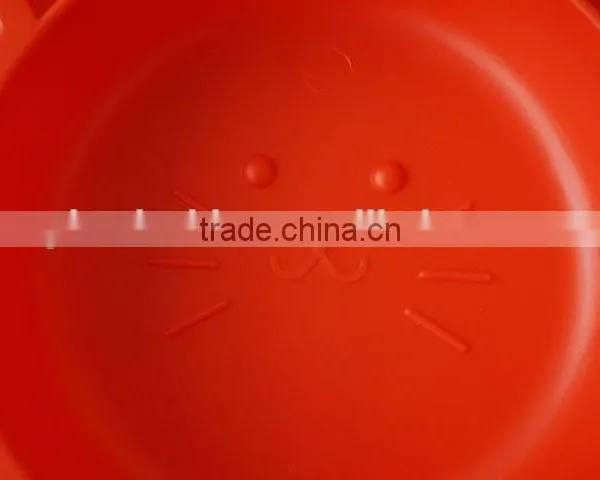 Cat Shaped Plastic Pet Bowl With Anti Skid on Bottom photo-4