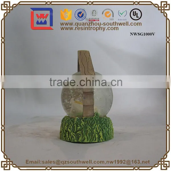 2015 New Product Decorative Water Globe Crafts photo-2