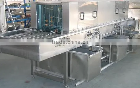 Plastic Turnover Basket Cleaning Machine photo-3
