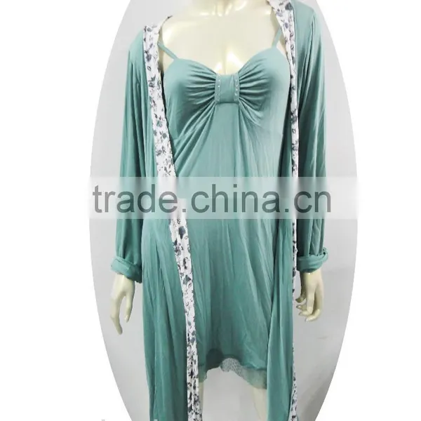 Refined and Graceful Buckle Fastener Night-robe photo-3