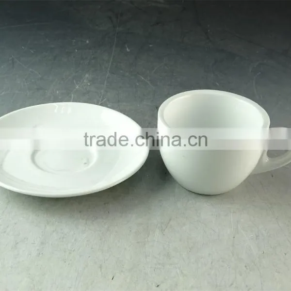 Wholesale Cheap Hotel Restaurant White Ceramic Porcelain 250ml Coffee Tea Cup and Saucer photo-2