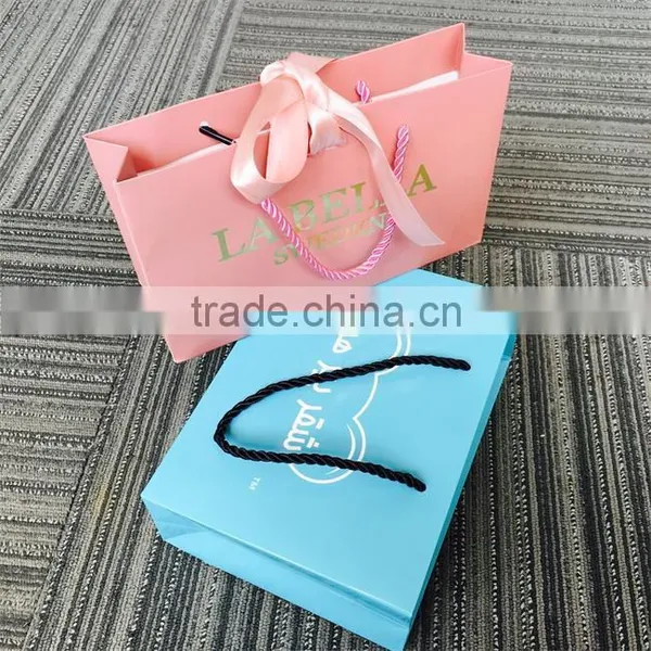 2016 China Factory Custom Paper Gift Bags With Handles photo-4