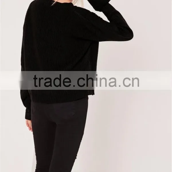 Custom Label Women Plain Black Knitwear With Drop Shoulder Loose Sweater Turn Back Cuff Cropped Jumper Black photo-4