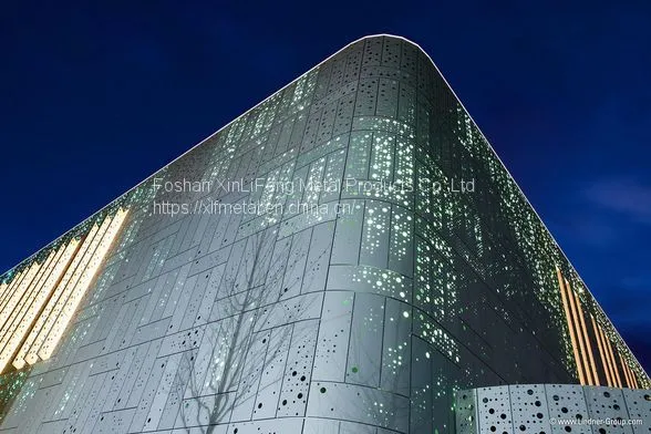 Stainless Steel Wall photo-2