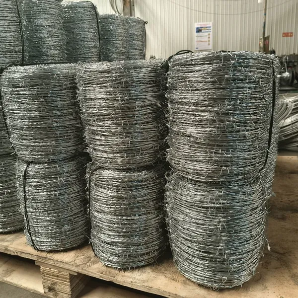 Galvanized Barbed Wire Mesh Stainless Steel Barb Wire Fence Roll photo-2