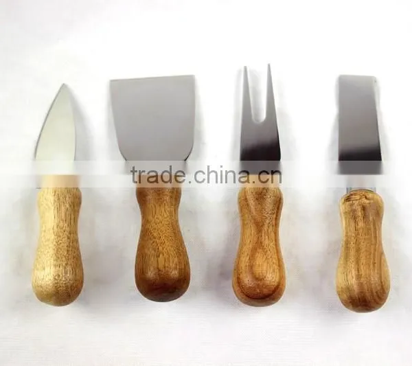 Wood Hanle Cheese Knife Set