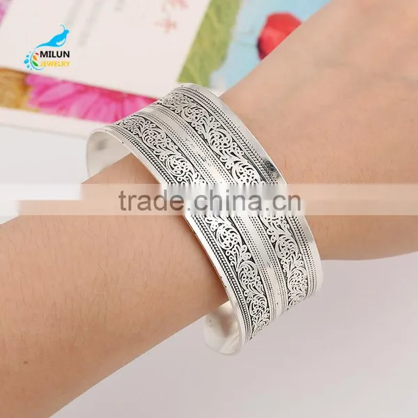 Women Unisex Simple Style Pop Punk Metal Vintage Bangle photo-4